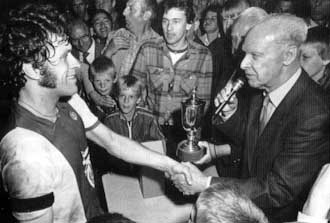 IJsselmeervogels winnaar districtsbeker West 1 -- 29/5/1981